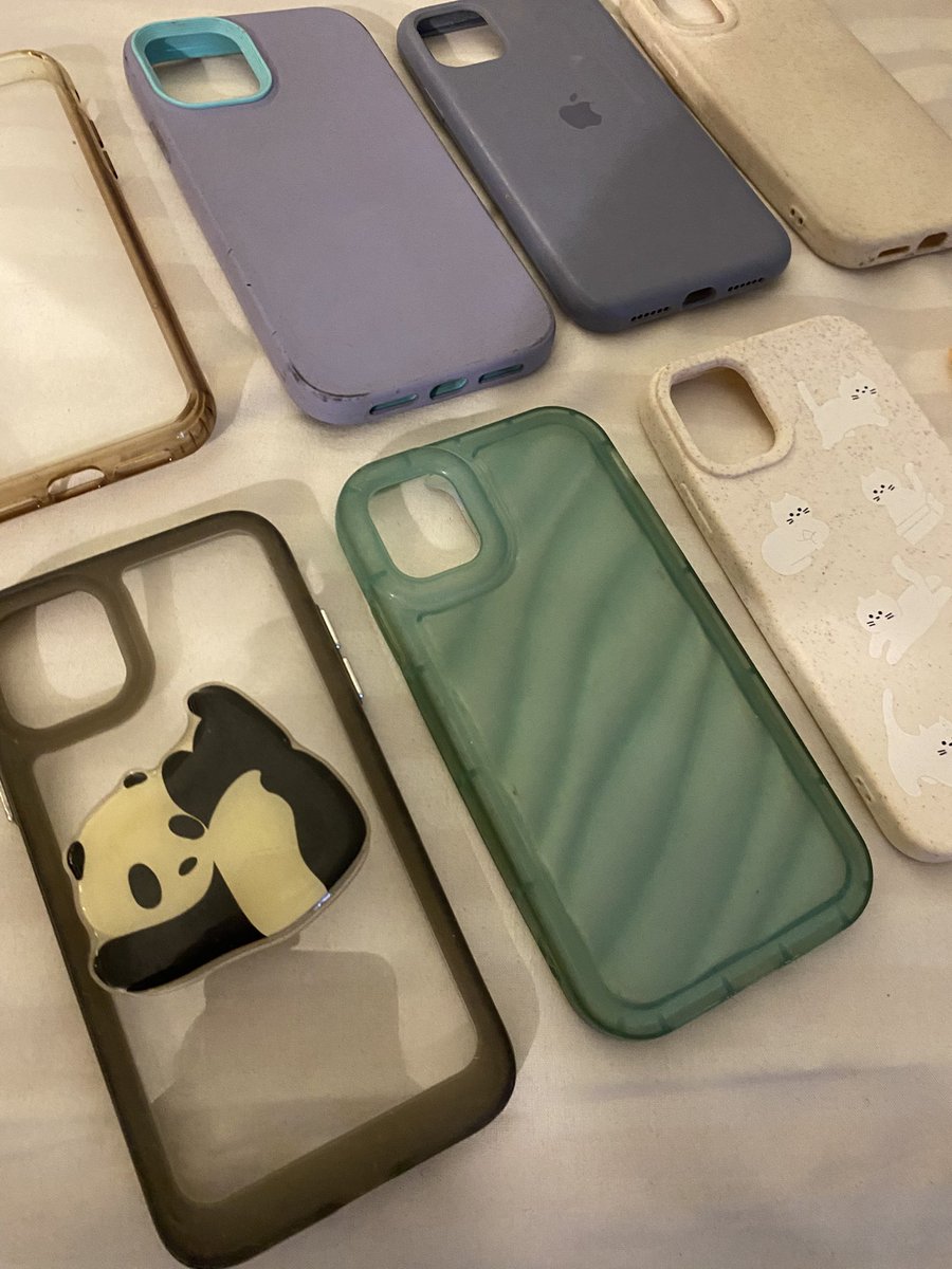 mcdeoul's tweet photo. TAKE ALL WTS Iphone case 11 25k
- jumlah 7 case https://t.co/aMzaqRU8TK