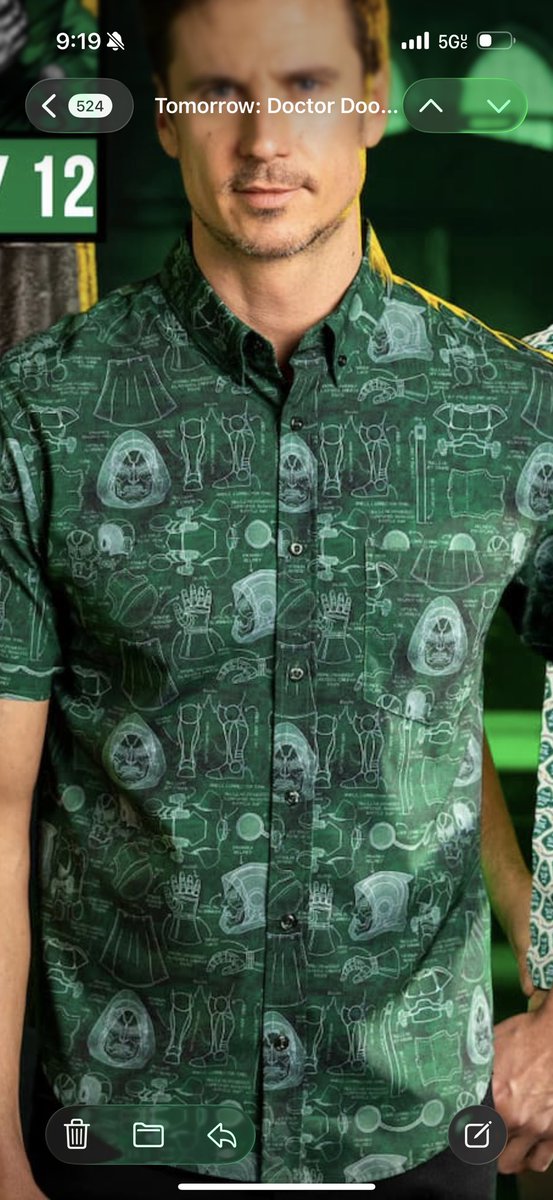 d_wabbs's tweet photo. Uhhhh did @RSVLTS just leak Doom’s design for Doomsday? https://t.co/c5z30ZFv3a