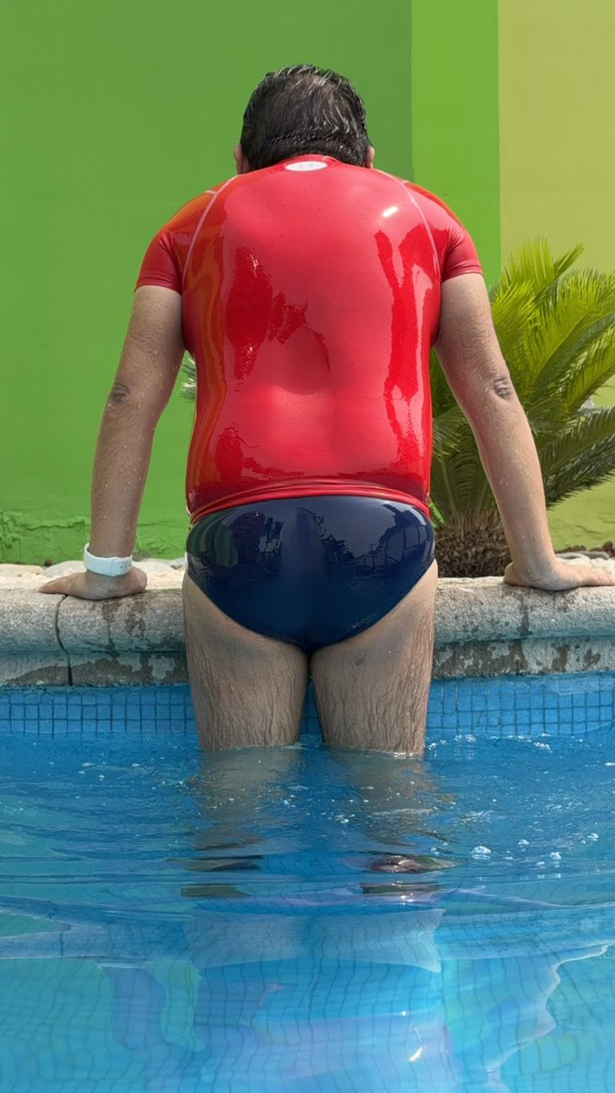 nando lycra tweet media