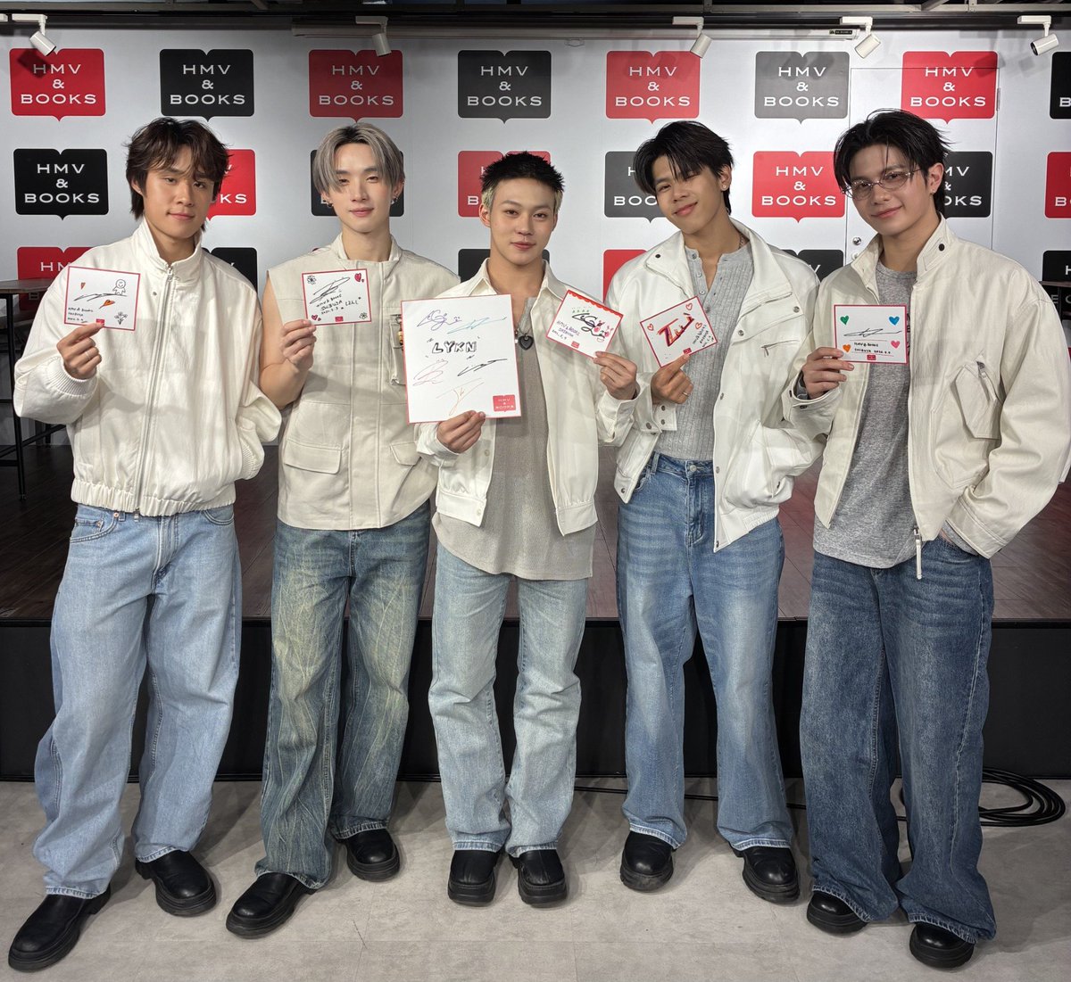 HMV&BOOKS SHIBUYA tweet media