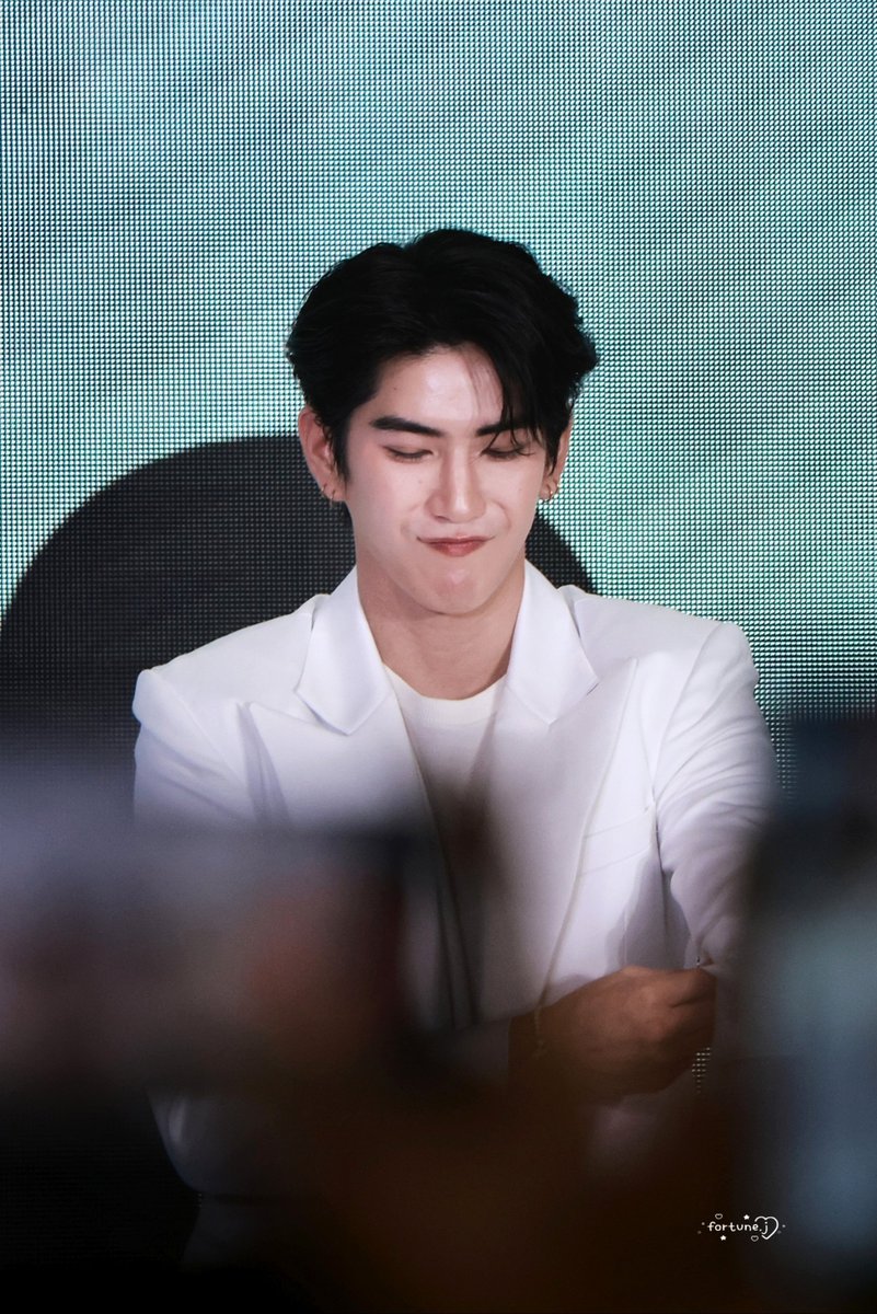 𝙛𝙤𝙧𝙩𝙪𝙣𝙚.𝙟 🐣🐥 tweet media
