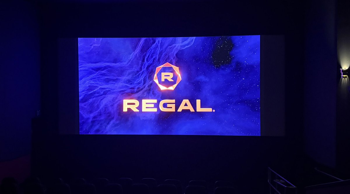 BigHozzi's tweet photo. Now seated for… MORTAL KOMBAT II https://t.co/ihHS7U5L7t