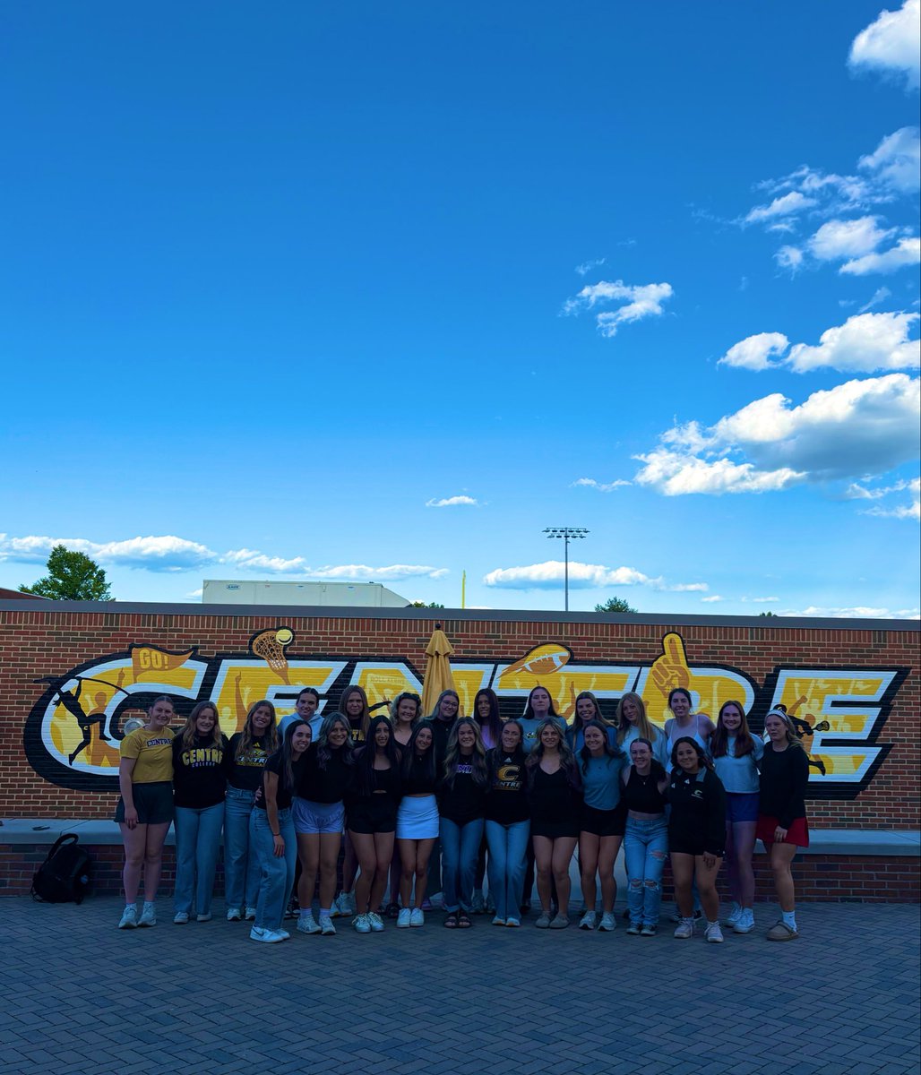 CentreCSoftball's tweet photo. CAAs 2026 💛 https://t.co/kj6jBLkGYl