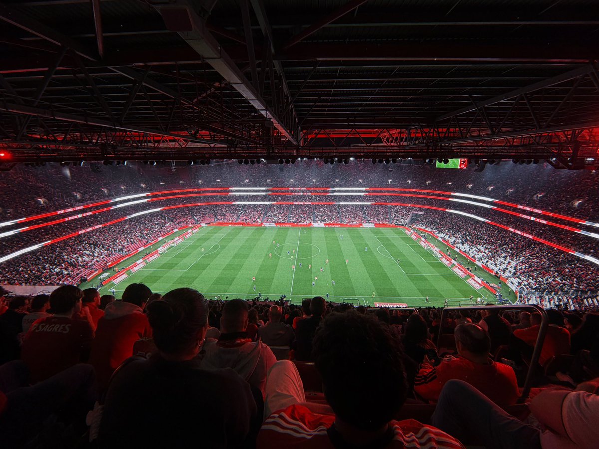 dedamass's tweet photo. @SLBenfica x @SCBragaOficial https://t.co/T6Cnki3PTk