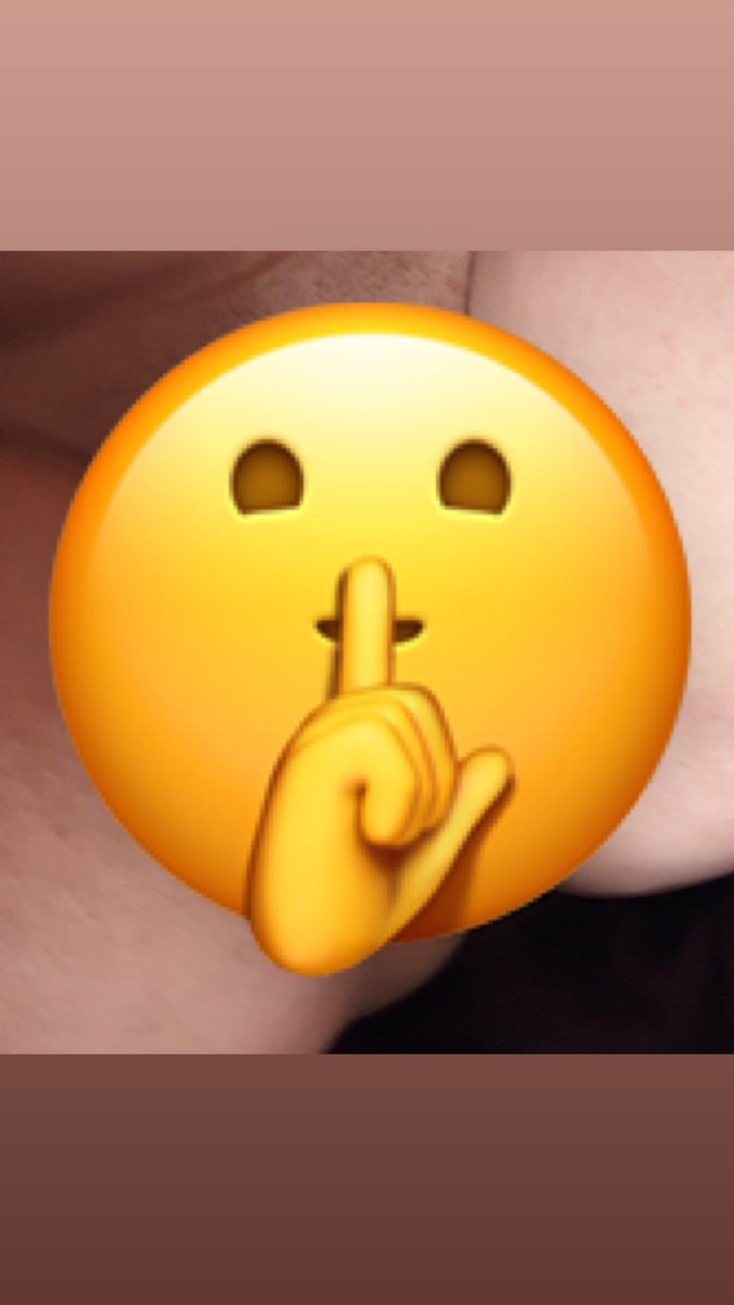 Scarlett moon tweet media
