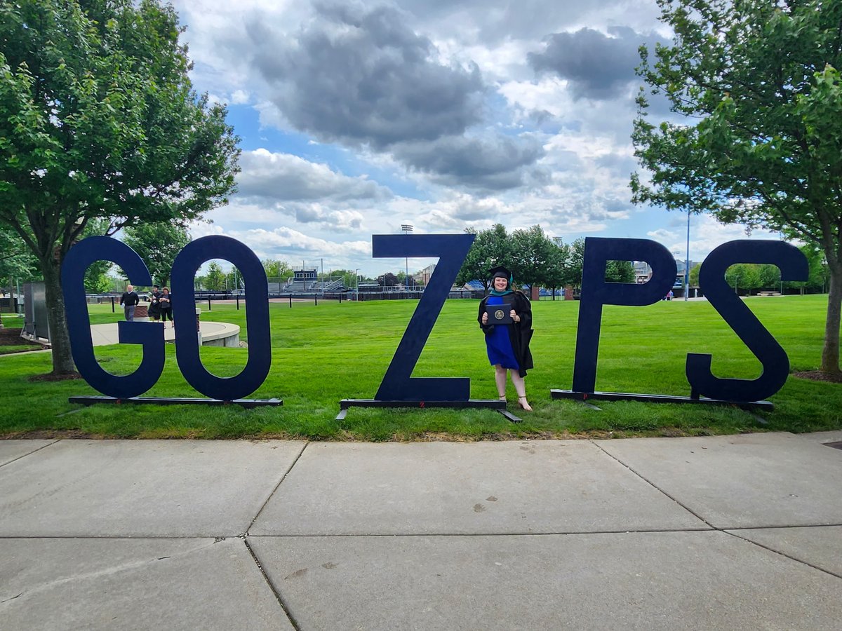 KateD_31's tweet photo. Masters of Sport Science &amp; Coaching with a Sport Admin concentration complete! 3 years and a lot of curve balls thrown my way but I kept pushing through!

Go Zips! https://t.co/xxZf9ybSBr