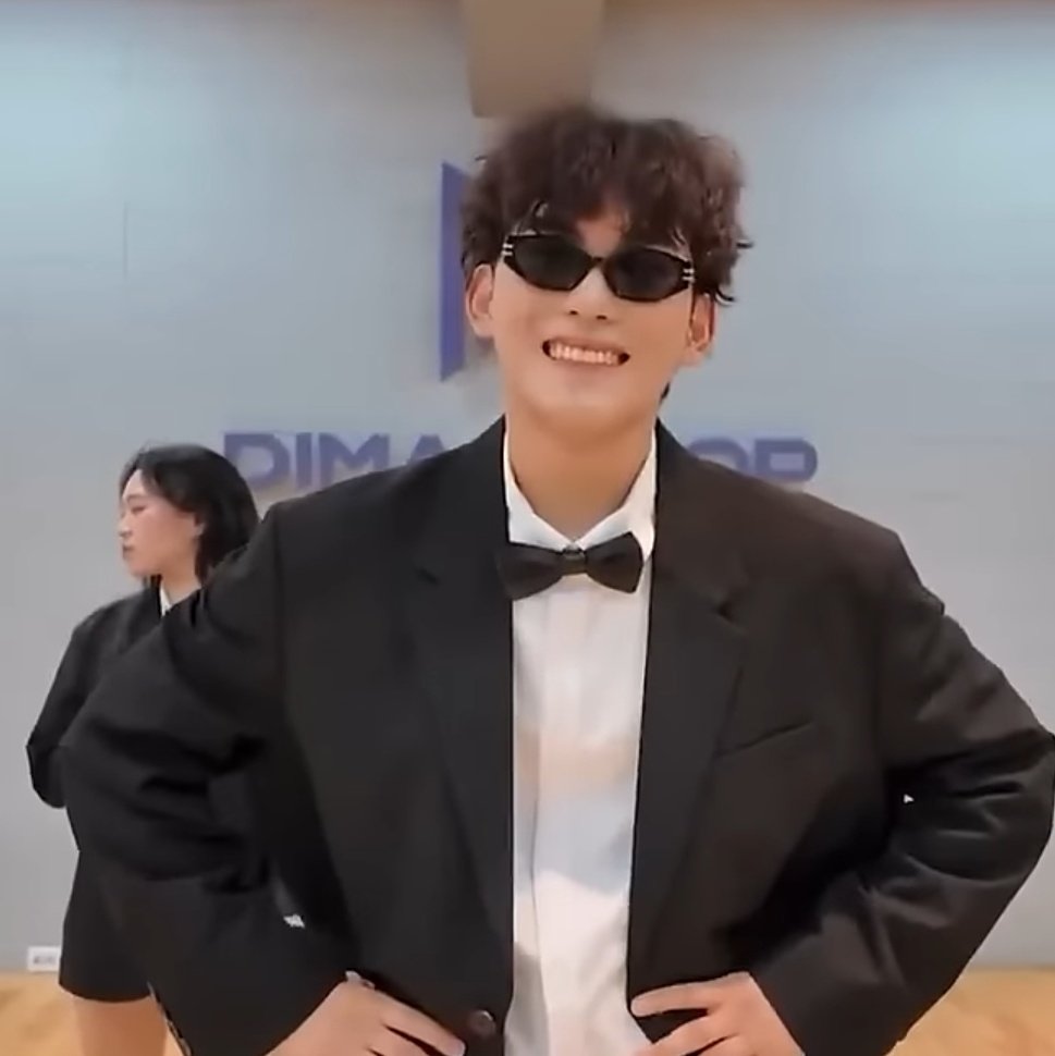 i, sam tweet media