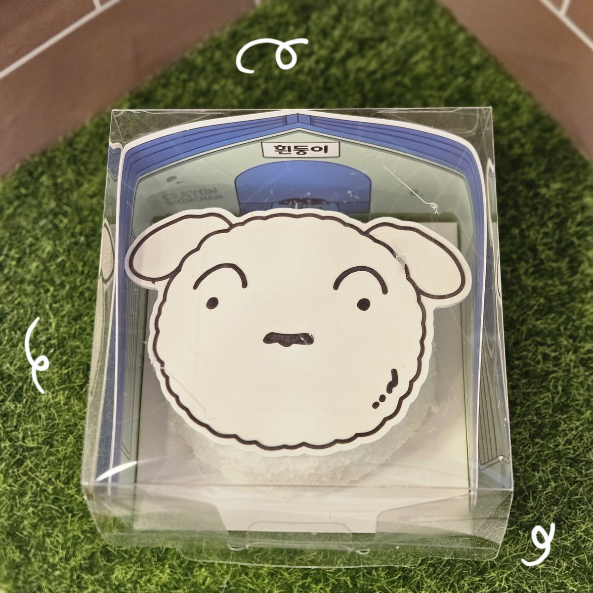popable_01's tweet photo. [#짱구는못말려 x #팝퍼블잠실점]

쫀득~말랑한 마시멜로 속에는 꾸덕하고 진~한 브라우니가꒷꒥꒷*🍫🤍

흰둥이의 폭신폭신 털이 생각나는 흰둥이 마시멜로 케이크 어떠세요?

📆 월~목 10:30~20:00 / 주말 및 공휴일 10:30~20:30 / 라스트오더 19:30

#짱구베이커리카페 #크레용신짱 #짱구 #짱구카페 https://t.co/i4gjvDDLjr