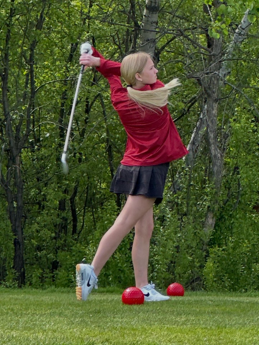 Maple Grove Girls Golf tweet media