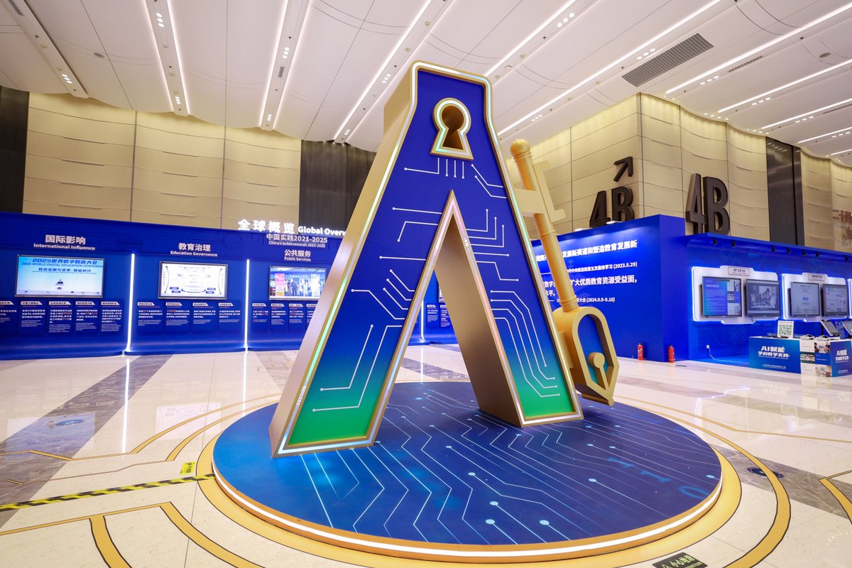 zhu_alice50849's tweet photo. 🚀 Explore the future of learning at the Digital Education Achievement Expo! AI, interactive tech, and immersive experiences await. 🌐
#DigitalEducation #EdTech #AIinEducation #Innovation #FutureLearning https://t.co/GCbqaOBrgG