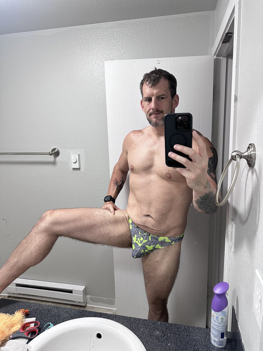 Floppy Daddy tweet media
