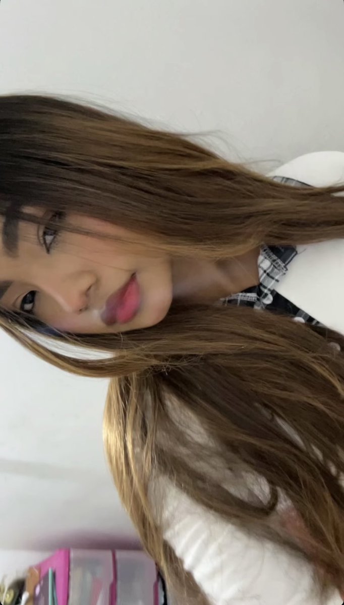 Bee ⁷ 🐰🎀 (@beearpink) / Posts / X