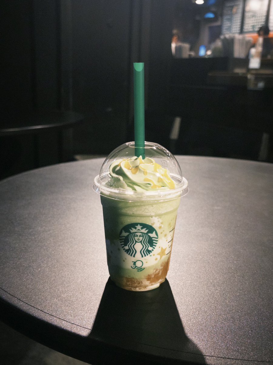 D_code_minami's tweet photo. 大好きなメロンフラペチーノ🍈
飲めました！

PMOとPythonの案件ありましたらぜひご連絡頂けると嬉しいです✨ https://t.co/Q8bouGMIYH