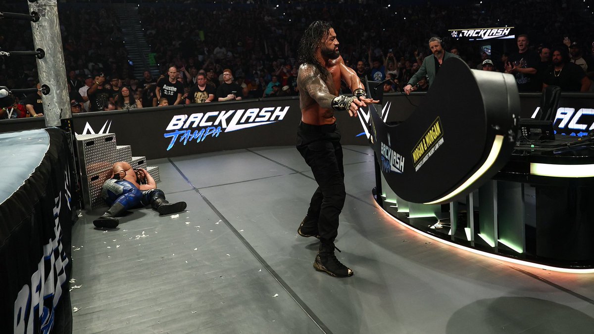 OTC1. ⎆ NOT @WWERomanReigns tweet media