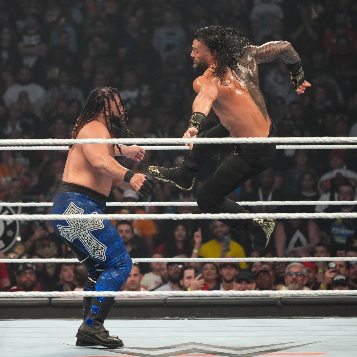 OTC1. ⎆ NOT @WWERomanReigns tweet media