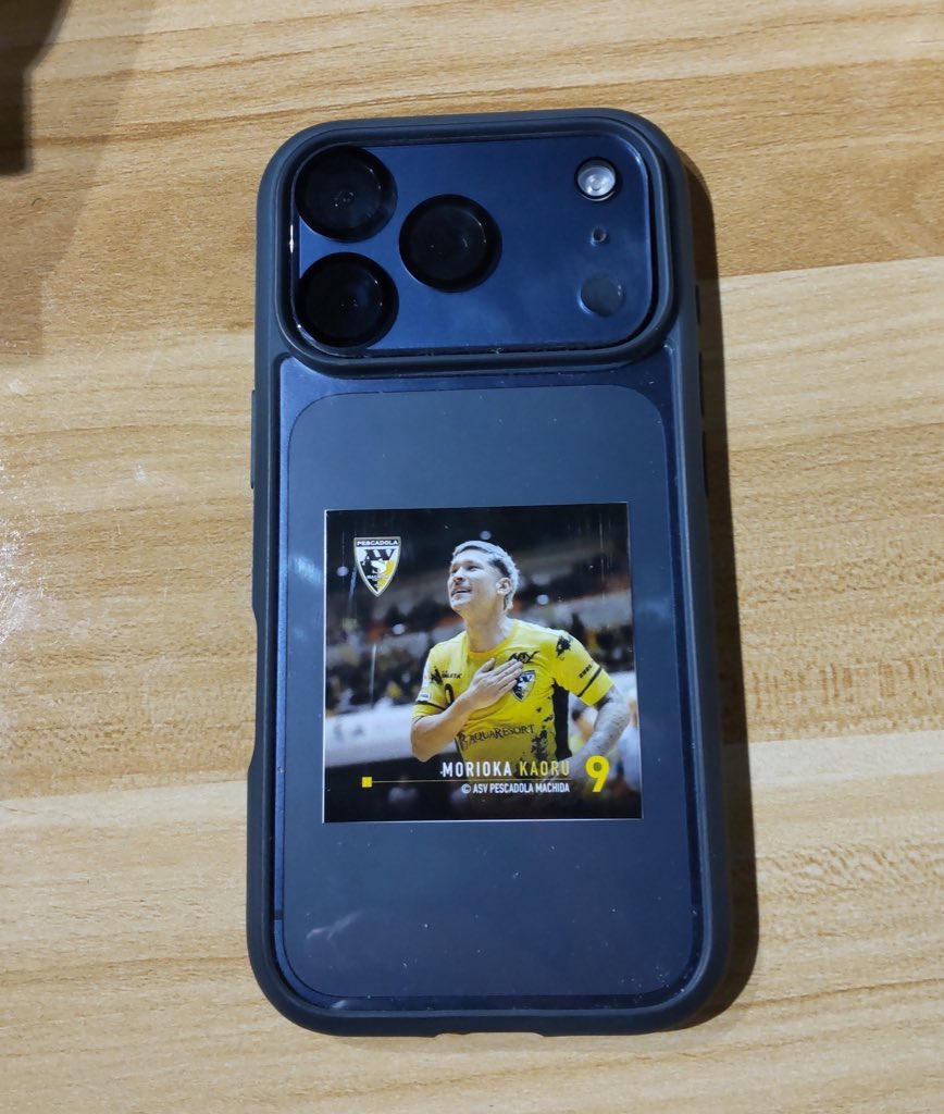pesca_printlab's tweet photo. 町田でシール探してる方は必見⁉️🙋‍♀️

スマホの写真・データから簡単にオリジナルステッカーが作れちゃう☺️
最短30秒‼️😂

シール帳に自分の写真も貼っちゃおう✨
#町田 #成瀬 #PESCADOLAPRINTLab https://t.co/w7EmAyfREo