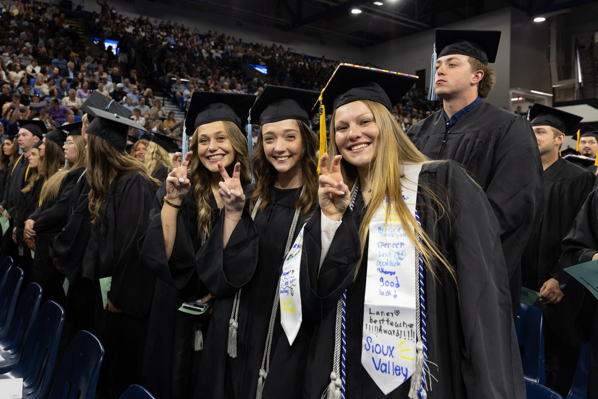 South Dakota State University tweet media