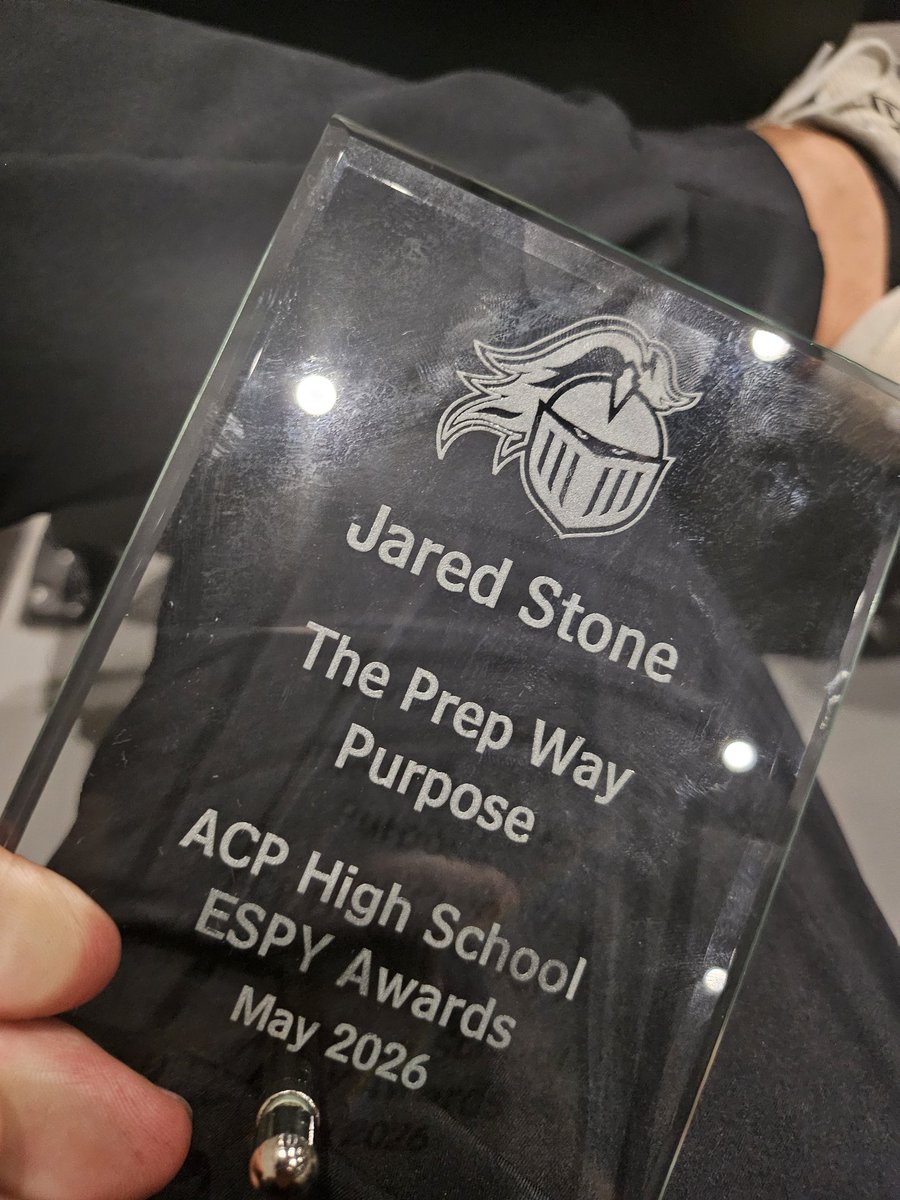 Coach_Stone99's tweet photo. Thank you for the recognition! ACP has been so welcoming and I've had a blast this year!
#KNIGHTSTRENGTH
@ACPAthletics
@CUSDAthletics https://t.co/vn9KyRyEOo
