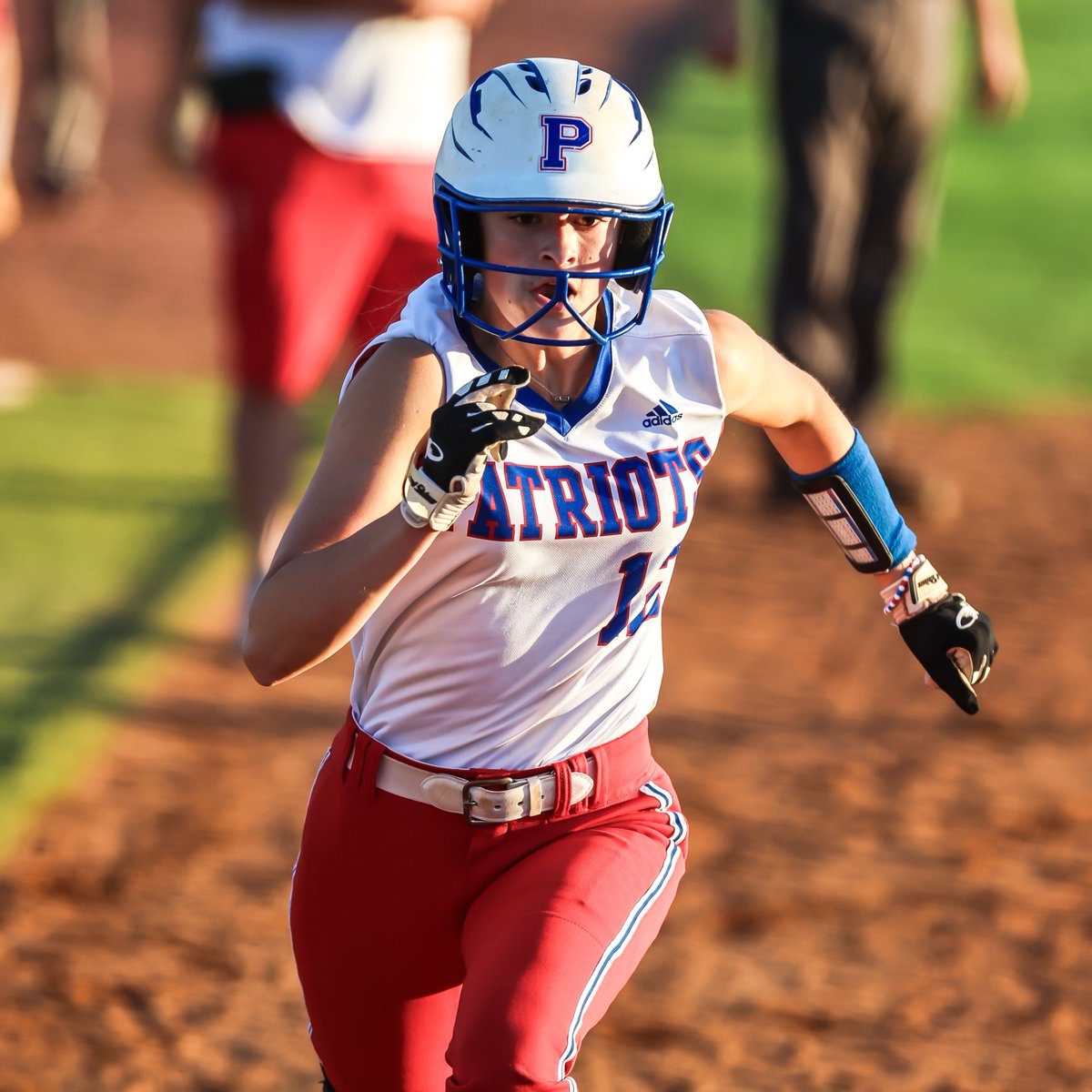JohnCrossPhoto's tweet photo. https://t.co/0Vf8N2EVYO

I was expecting two of the best pitchers in the county to battle it out, FHS #14 Chloe Rowland and PHS #1 Ashley Johnson ... and indeed both had great games!! Both teams were outstanding. Page won 3-2 

New pictures for both teams will be added to their folders.