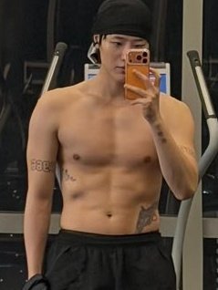 이팝 tweet media