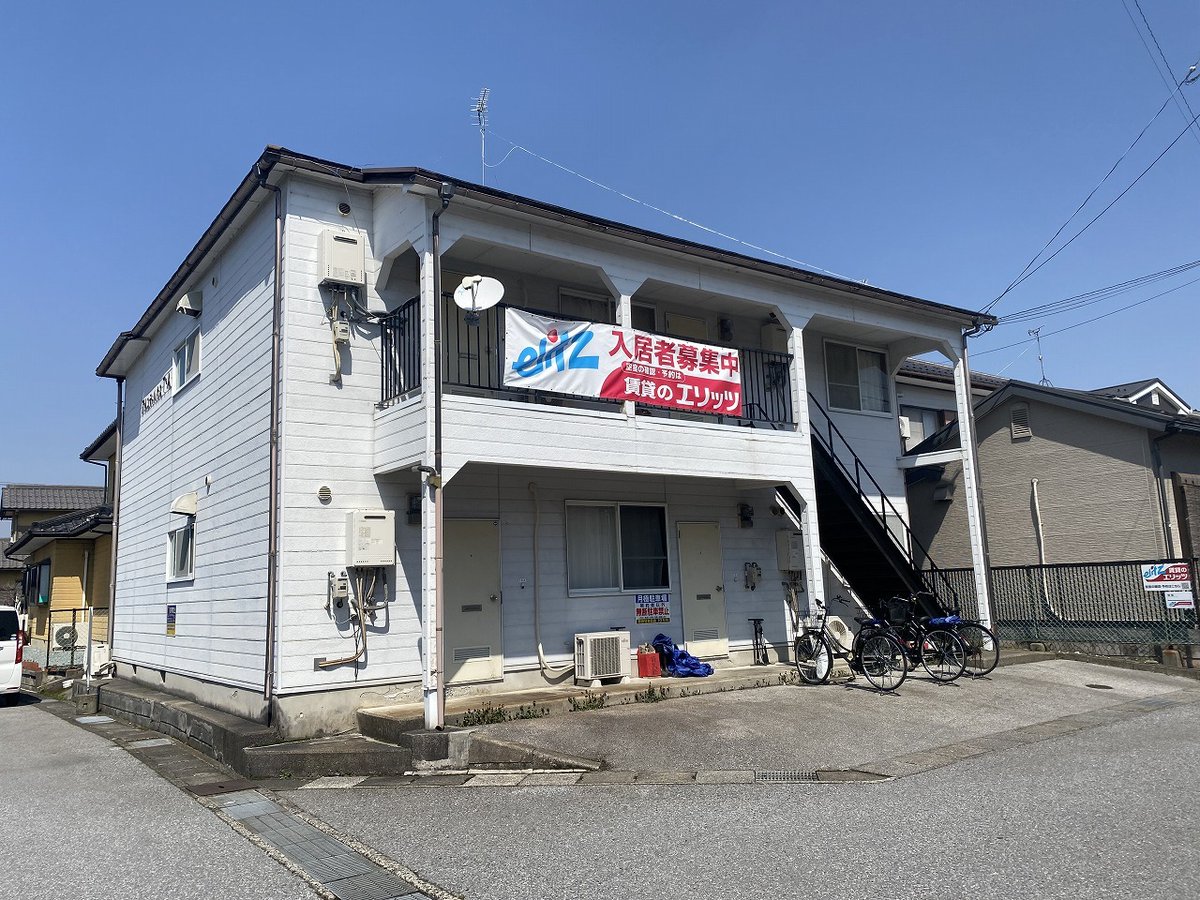 fudousan2's tweet photo. 本日のおすすめ物件を紹介します❗❗

滋賀県長浜市の一棟アパート

■価格：1540万円

■所在地：滋賀県長浜市神照町

■長浜バイパス近く

■現状満室稼働中

■現状年収：170.4万円

■現状利回り：約11%

■詳細ページ：https://t.co/oSZwRoRgqL

是非お問い合わせください❗❗

#滋賀不動産 https://t.co/i41NeOdvl5