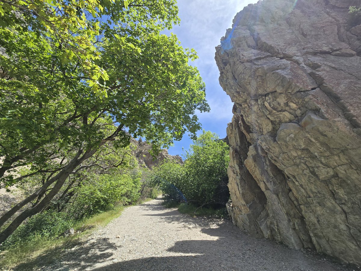 mevry's tweet photo. Rock Canyon https://t.co/F4e0WvWlLt