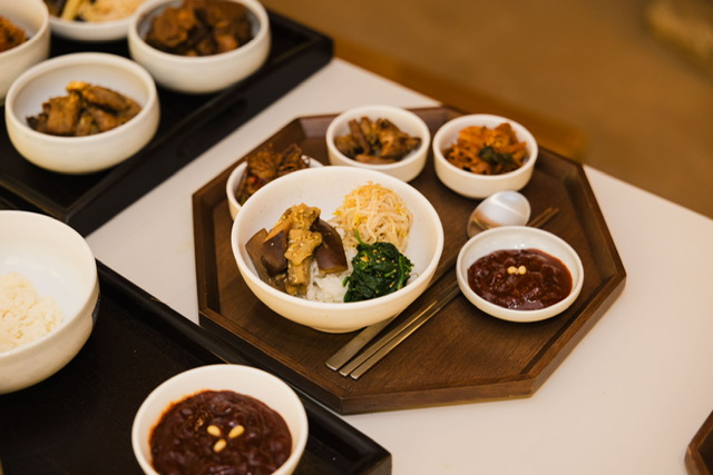 KCCAustralia's tweet photo. Thank you to everyone who joined 𝗧𝗮𝘀𝘁𝗲 𝗼𝗳 𝗝𝗮𝗻𝗴.

Amazing energy, great connections, and bold Korean flavors all in one place.

Big thanks to @koreanfoodpromotioninstitute and @daesang_australia 🙌

More K-food experiences coming soon! https://t.co/4D4Jjsn6vV