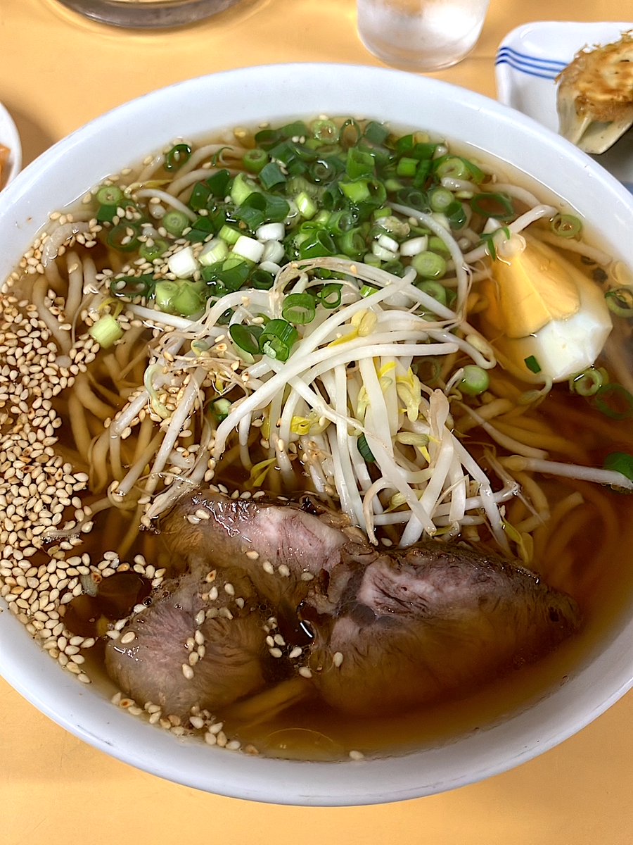 humanmore2004's tweet photo. こんにちは🌞
先日、大分に出張した際に別府冷麵を食べました
別府冷麵は日本3大冷麵の一つらしいです

ちなみに後の二つは地元広島の呉冷麵と岩手の盛岡冷麵とのこと
呉冷麵って3大冷麵だったですね、知らなかった😅

独自のもちもち麺で美味しかったです😋

#企業公式相互フォロー
#冷麵 https://t.co/mFdqjggmC8