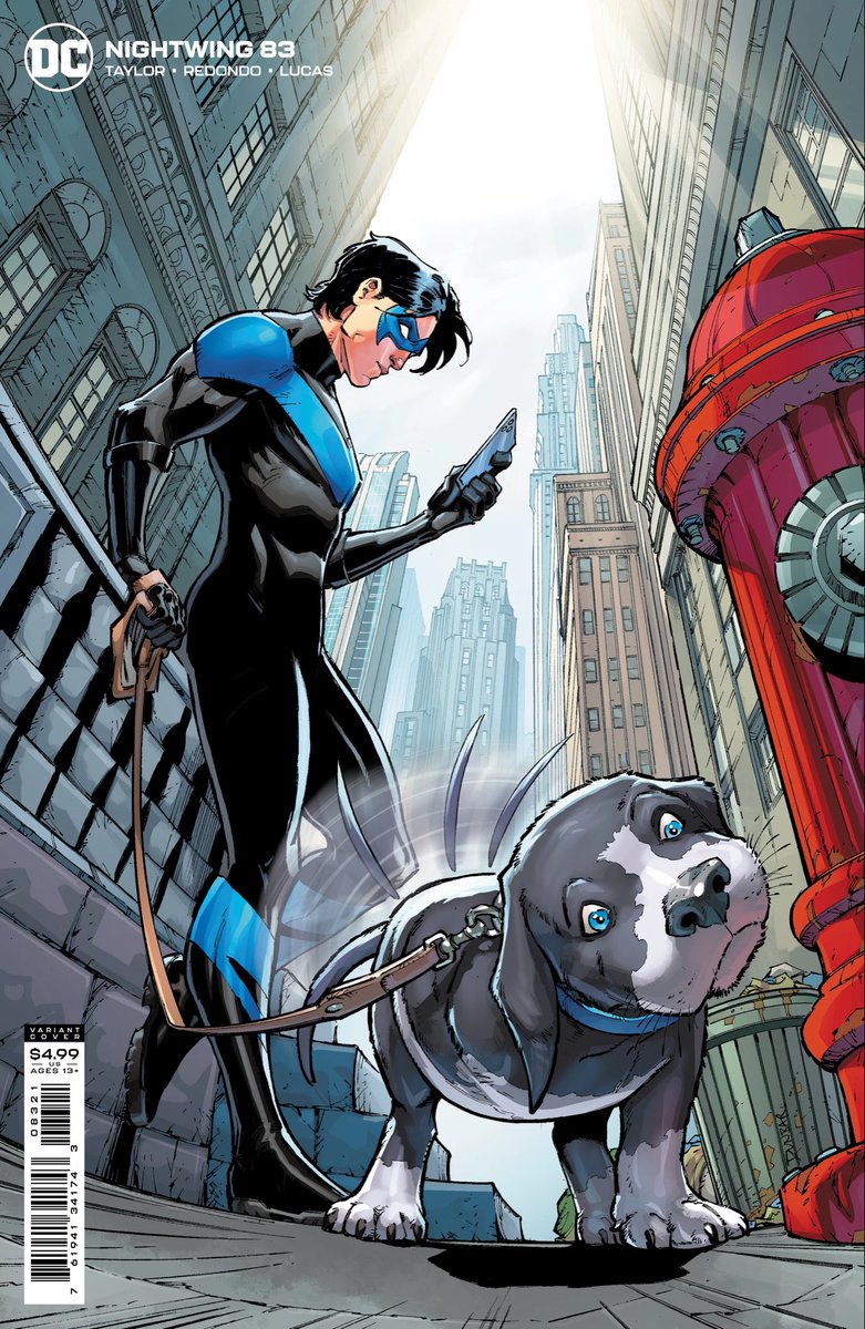 COSMICHRM's tweet photo. doggo walking — during downtime. 

he seems well behaved ! https://t.co/RPSpQ0h4wS