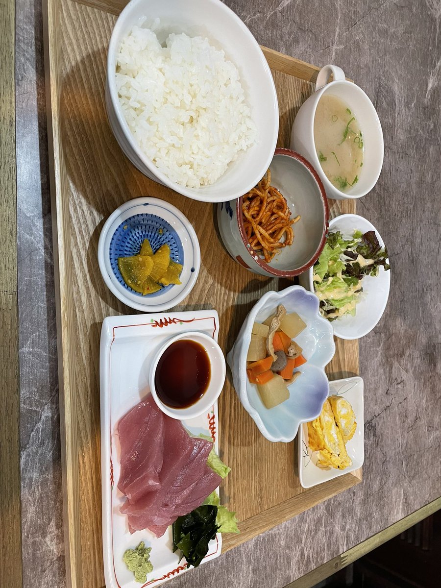 高知1予約を取りやすい店　お食事処うえた tweet media