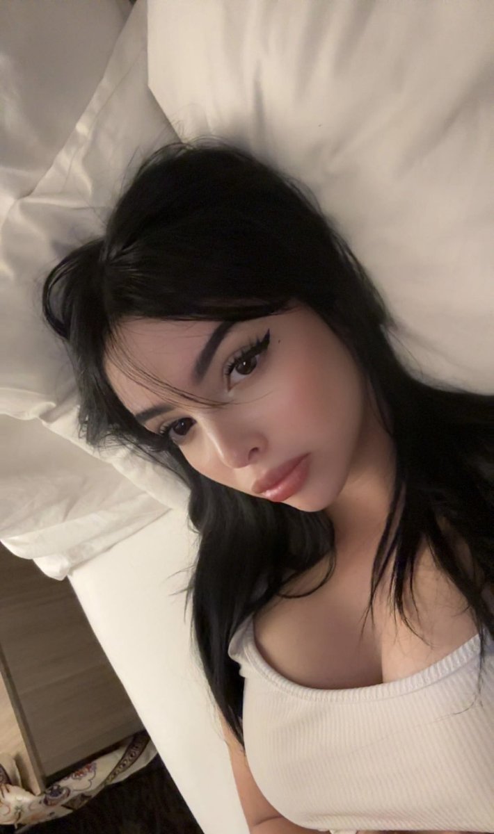 vic ᡣ𐭩 tweet media