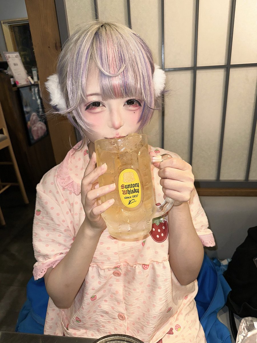 かぐらはメガハイボールでしゅっ!🍺✨