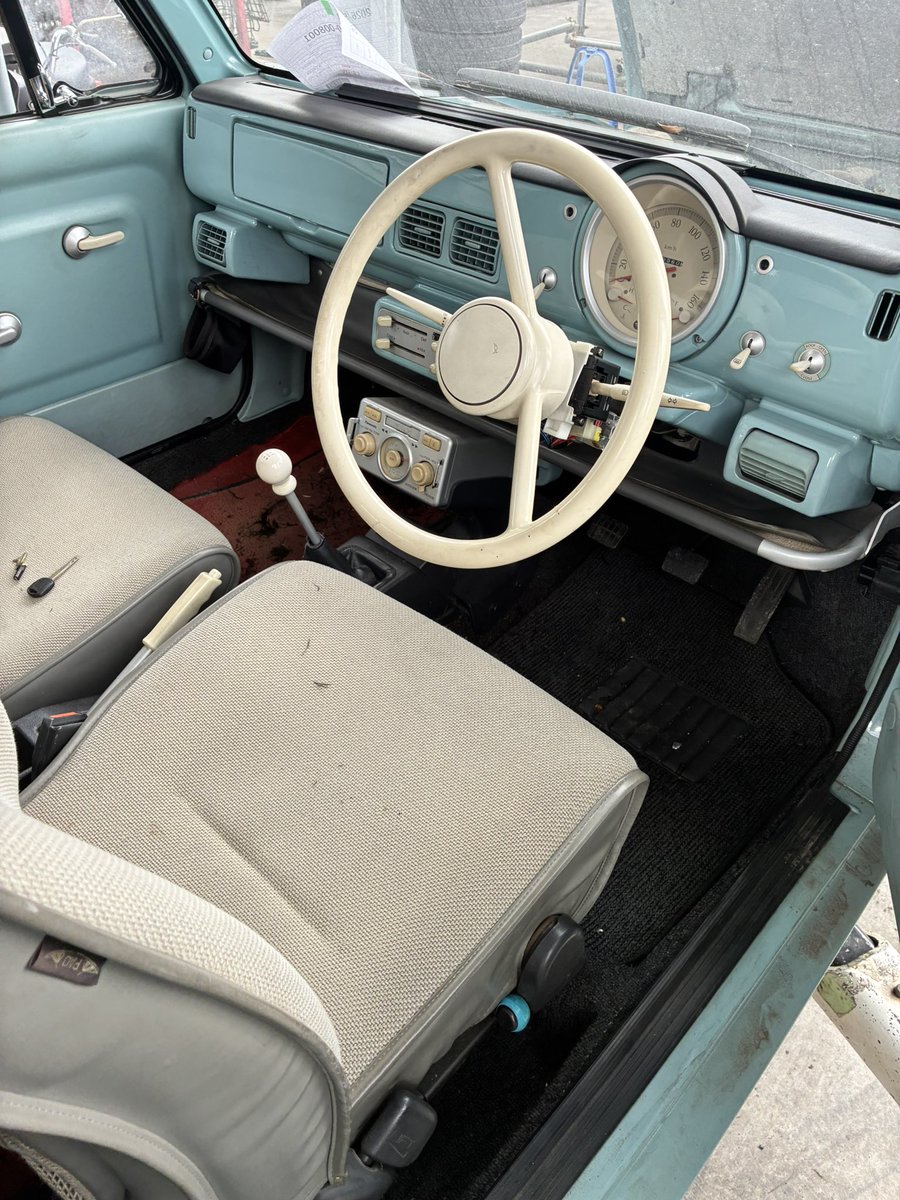 この頃の車の方が文化的だったように思うw