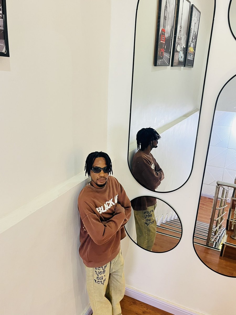 ShayoMoni's tweet photo. No caption needed, but we’re here anyway. https://t.co/TPSBm6HUJG