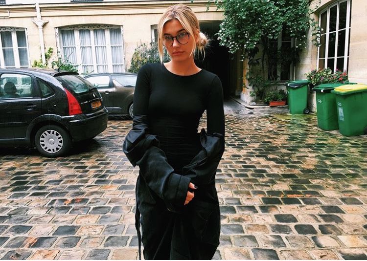 Hailey Throwbacks tweet media