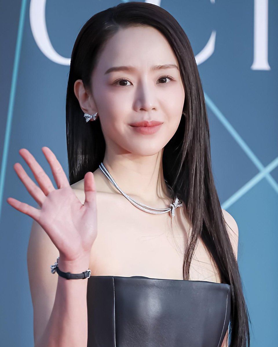 Shin Hae Sun Base tweet media