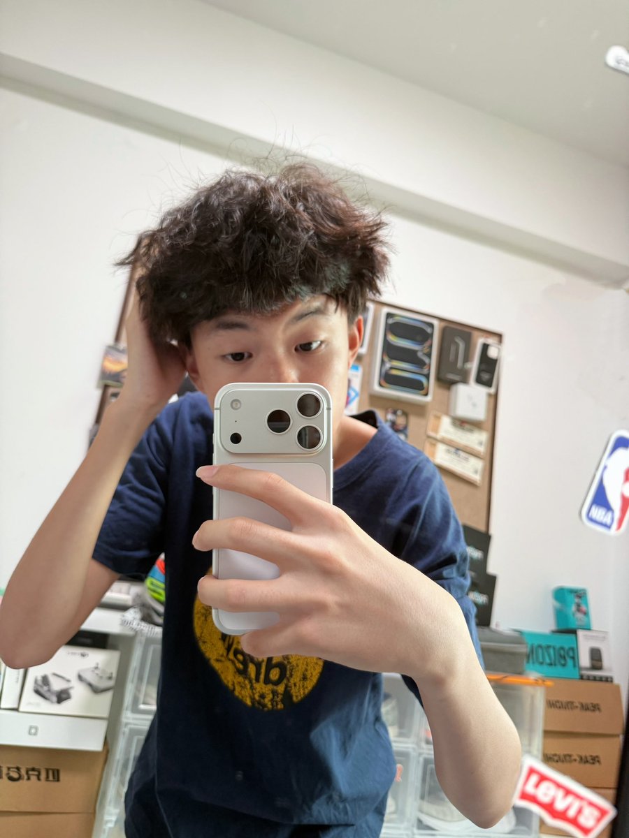 Senslcl's tweet photo. 我是sen本人 https://t.co/ePub54nKEg