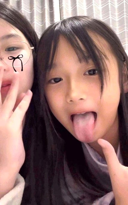 JohnnyRingos1's tweet photo. 校庭ㇳィㇾ　ろーあんぐる 13ふん　 

くっきり高画質ｗｗｗｗ https://t.co/cfgYroOPAH