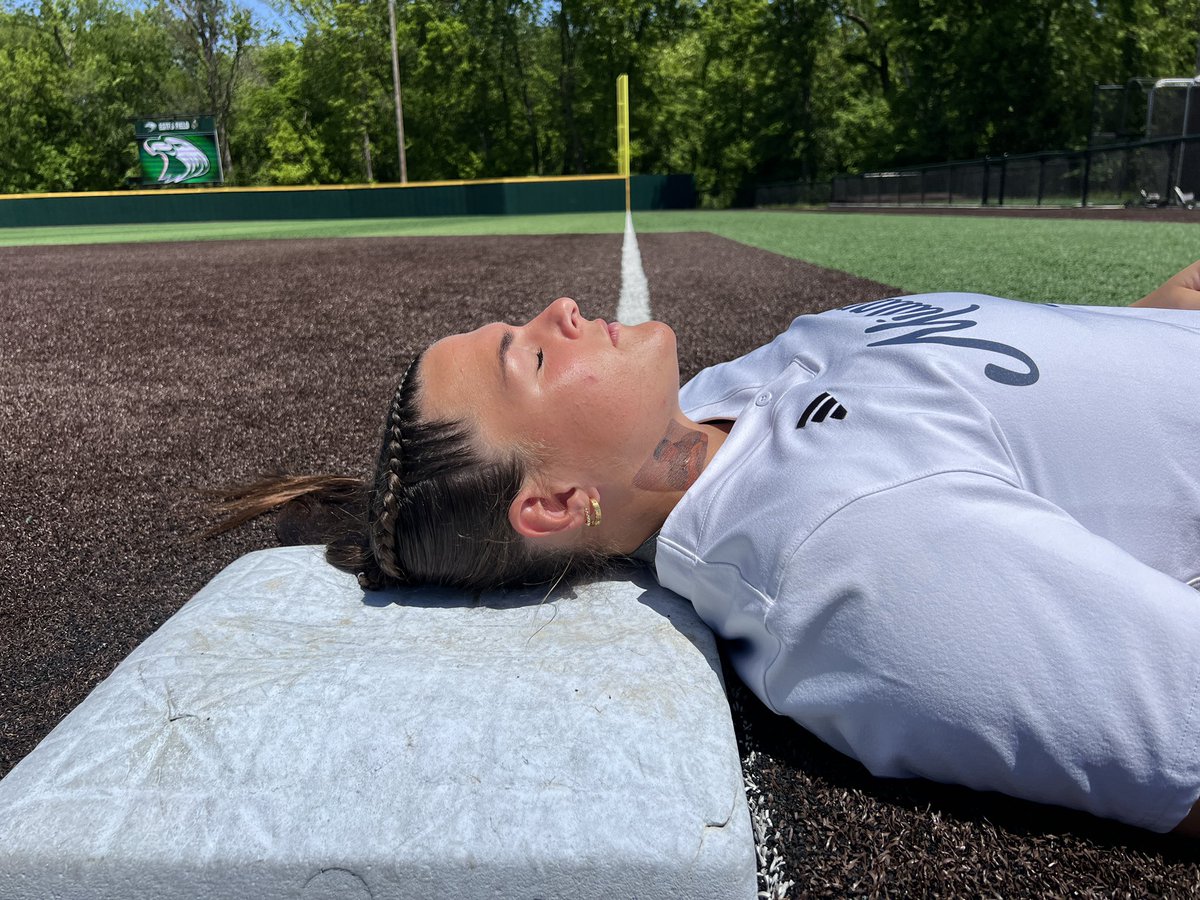 Midland Softball tweet media