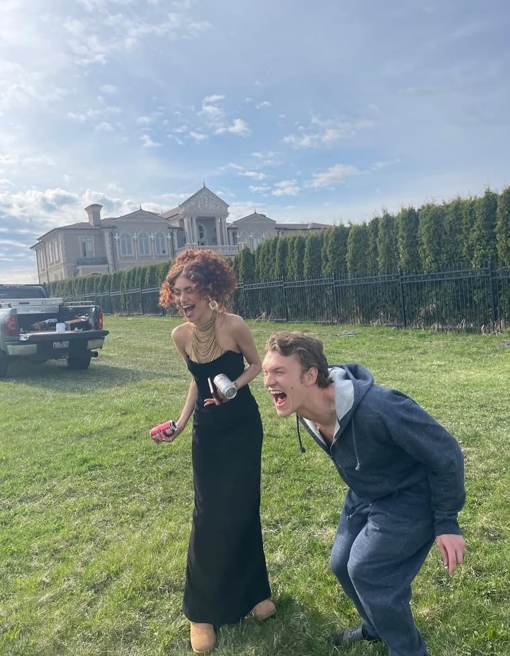 connor le hizo un pete baboso a huddy en la met tweet media