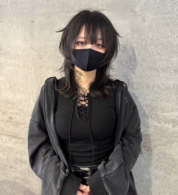 カリ tweet media