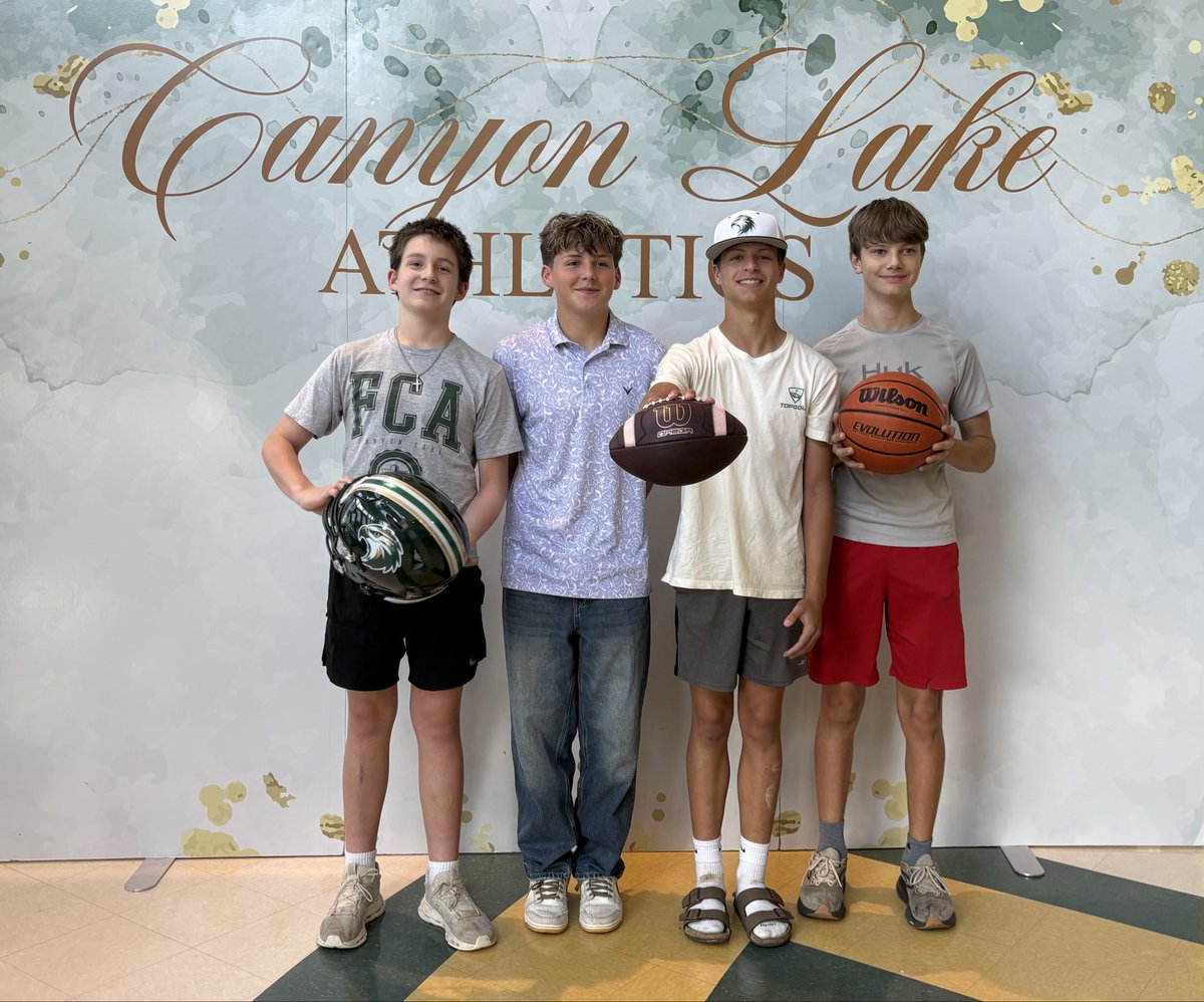 CLHawksFB's tweet photo. Incoming 9th Grade Athletic Information Night gave us a glimpse of the next group of CLHS boys athletics — and the future is bright.
Big things are coming. Let’s get to work. 🏈⚾🏀🎾🏃♂️
#CLHS #BoysAthletics #FutureHawks #TheFutureIsBright https://t.co/cc9UzUoh1a
