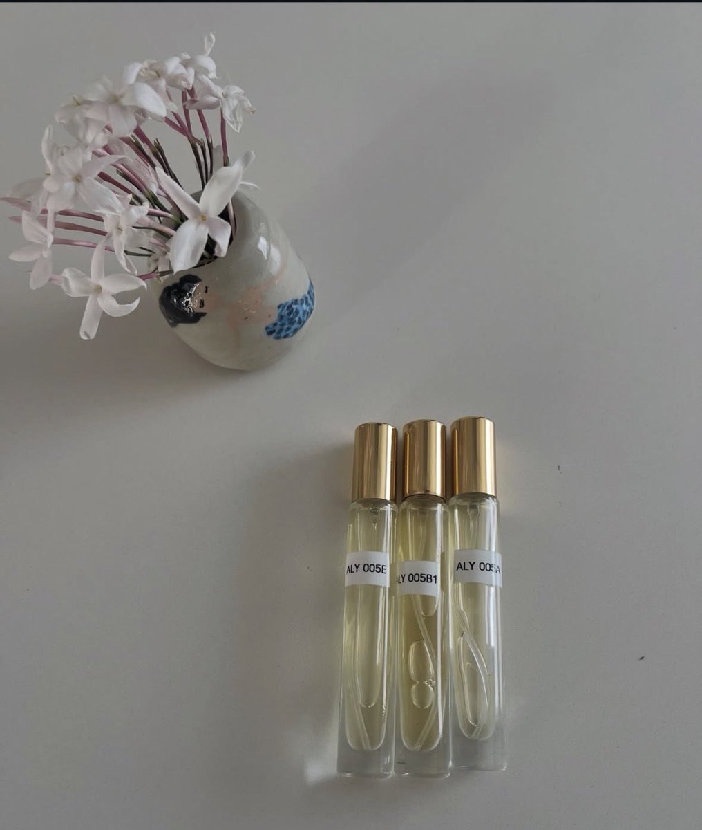 Astroboy101_'s tweet photo. Is my lovely Alycia coming out with a new fragrance? Yes please ❤️ https://t.co/IHZe3SwzQ7