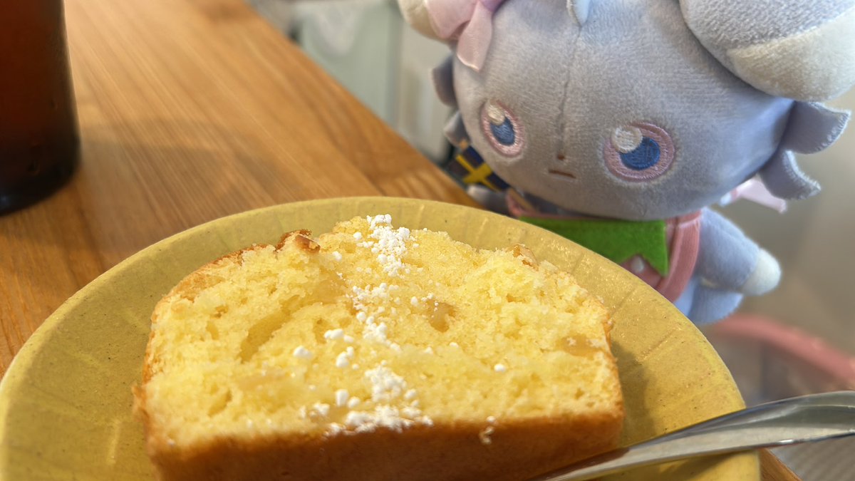 レモンパウンドケーキ🍋作ってみたー にゃずみ、たべるニャッ