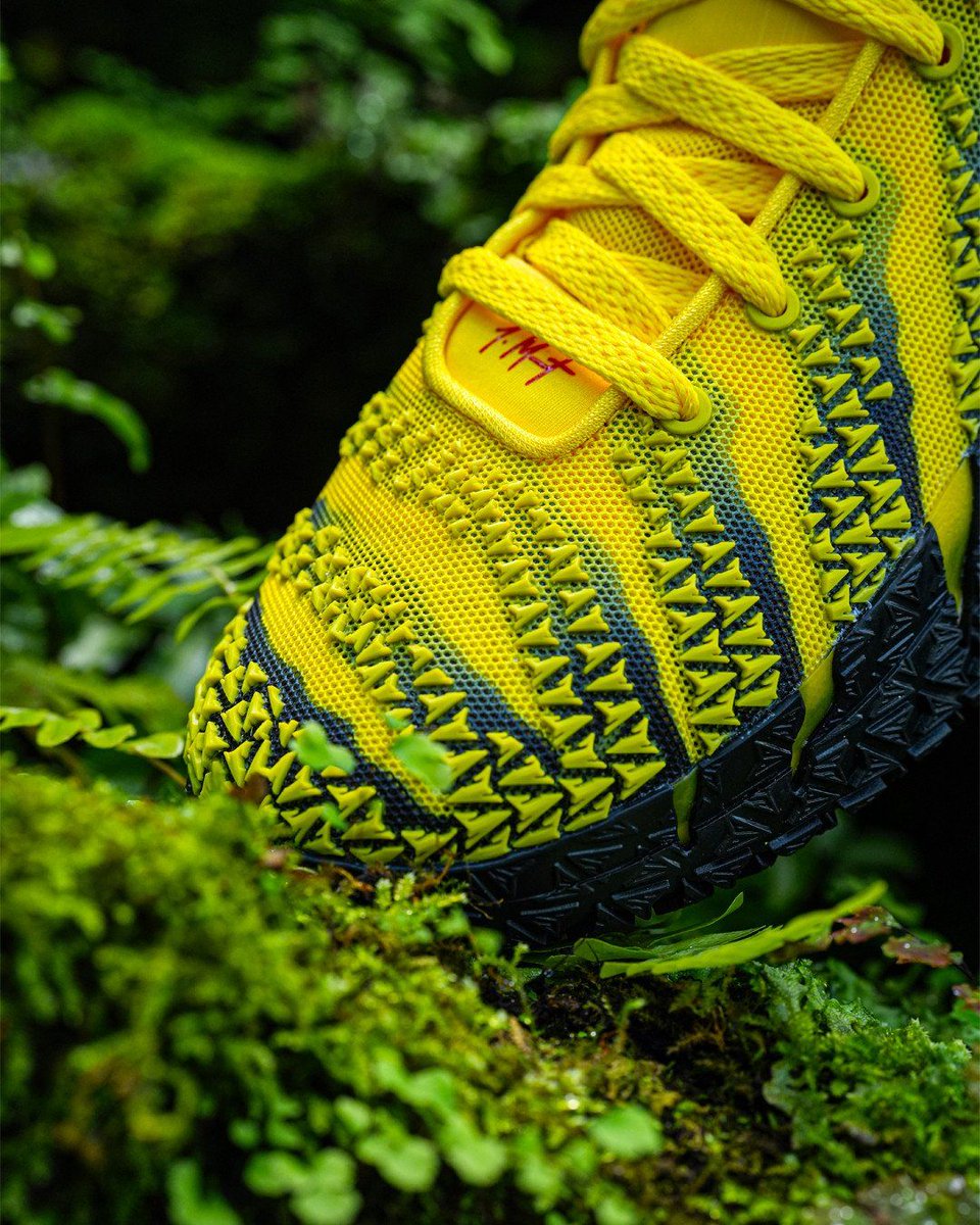 SneakerShouts's tweet photo. Release Reminder 📅 
Nike Ja 3 “Let Me Be Ja” drops at 10am EST. (5/12) 

BUY HERE: https://t.co/NQtFdaE5ht https://t.co/T7jmc0PjQ1