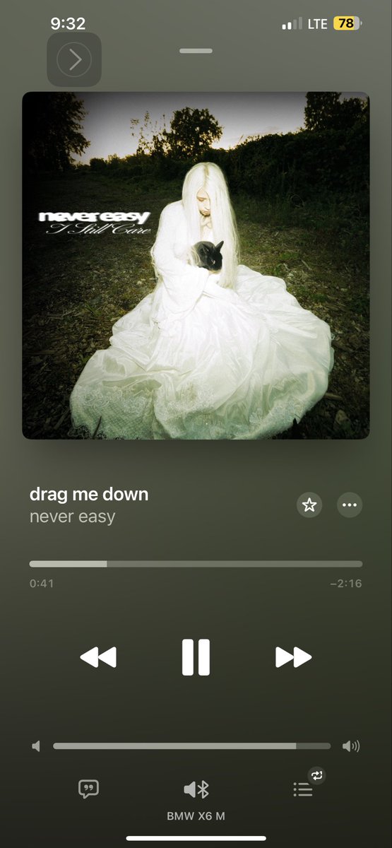 Vlado2Valid's tweet photo. This might just be my all time favorite rock/alternative song now. My heart now 2nd https://t.co/sScBFQAh7q