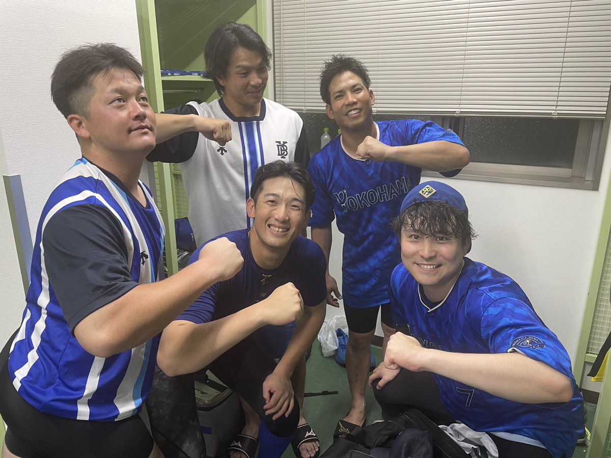 【悲報】
デスターメンバー3人居なくなって残るは佐野と牧だけに