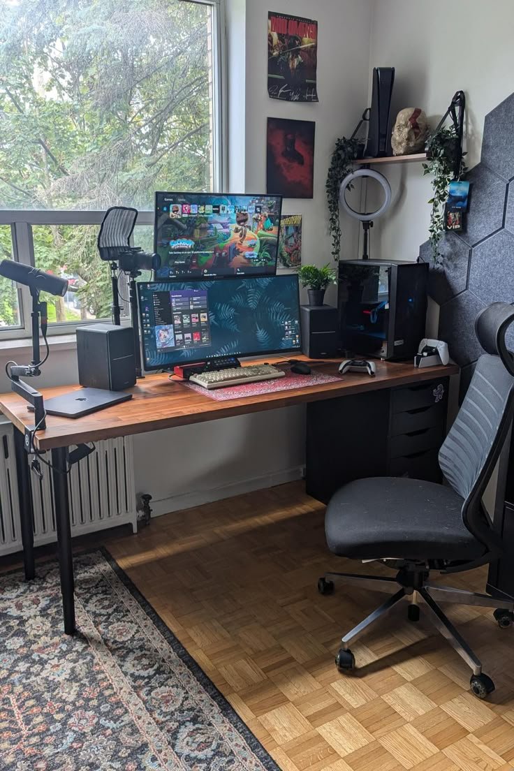 Gaming Setups tweet media