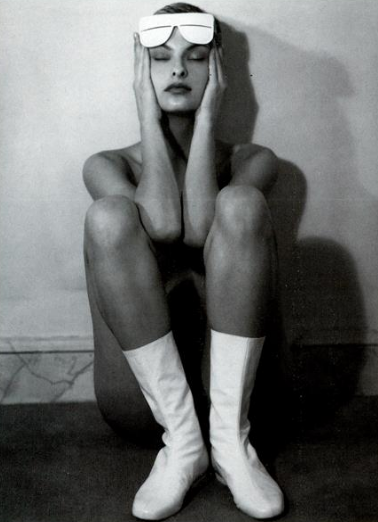 ryvnlovve's tweet photo. Linda Evangeslista for Vogue Italia, May 1994. photographed by Steven Meisel, styling by Joe McKenna https://t.co/AKErCjlVEq