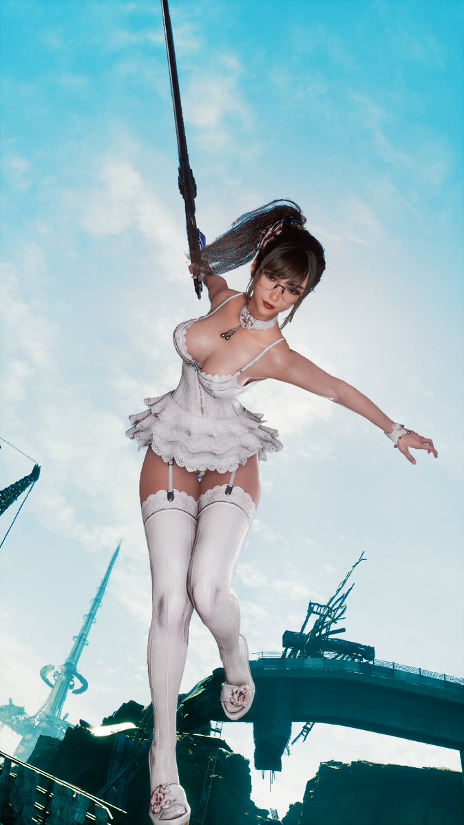Alice tweet media